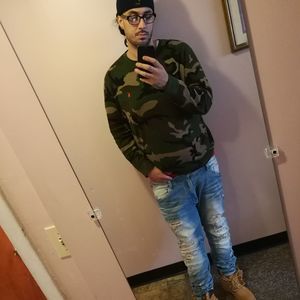 Meet your Posher, Bruce